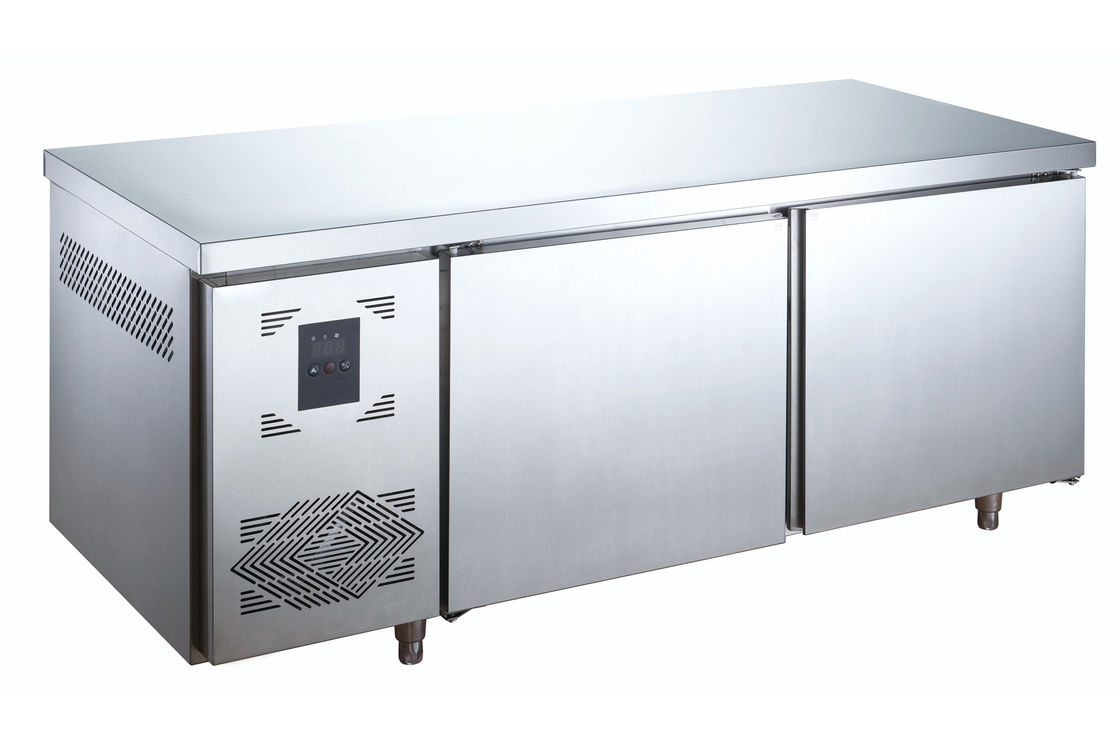 Tavolo refrigerato in acciaio inox per pizza e pasticceria